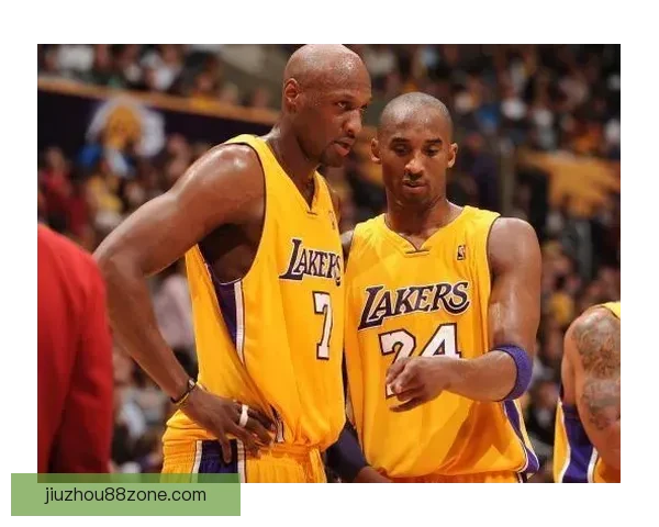 科比为奥多姆奋力守护亲历昏迷时刻亲赴拉斯维加斯陪伴康复